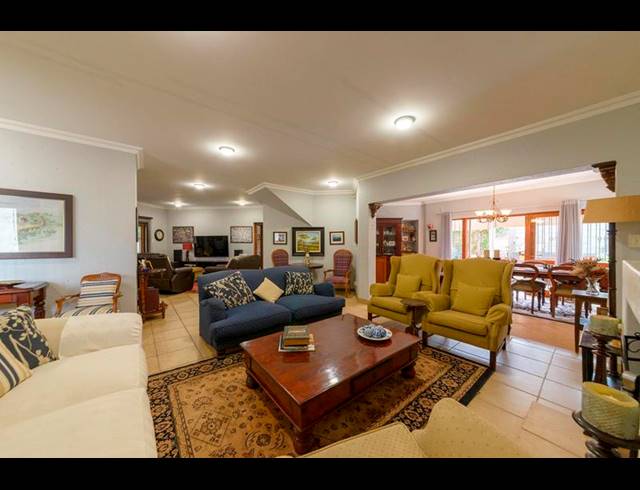 4 BEDROOM HOUSE FOR SALE IN FAERIE GLEN